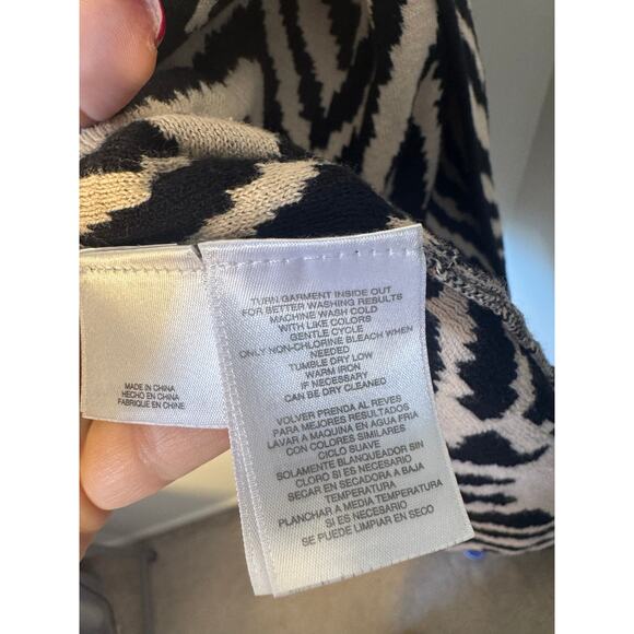 Jones Studio Long Sleeve Open Black Zebra Stripe Sweater Plus Size 2X - Picture 4 of 4